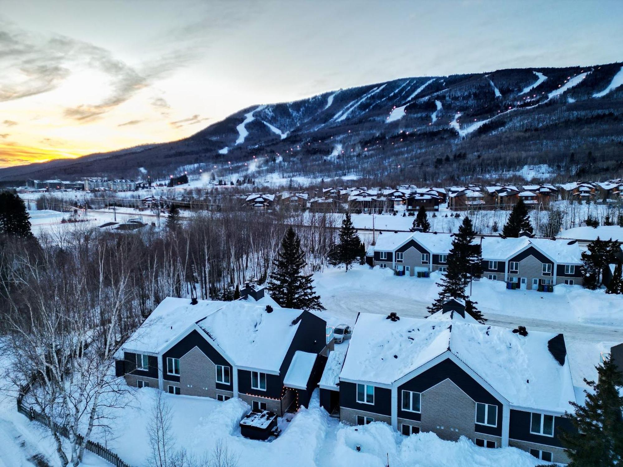 Chalets Montmorency Mont-Sainte-Anne Экстерьер фото